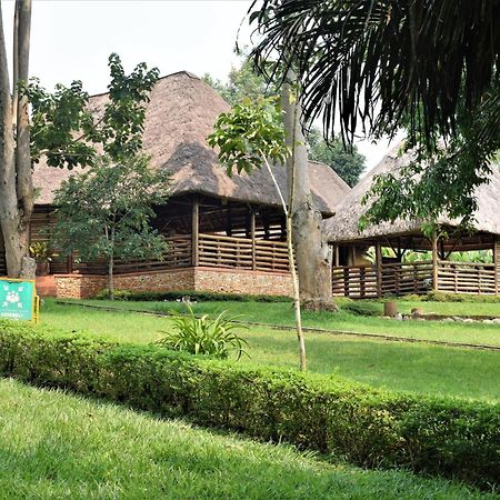 Kibale Guest Cottages Fort Portal ภายนอก รูปภาพ