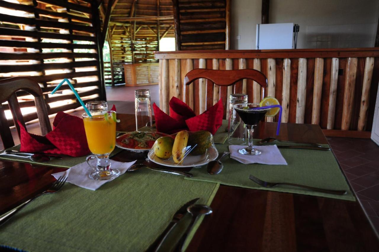 Kibale Guest Cottages Fort Portal ภายนอก รูปภาพ
